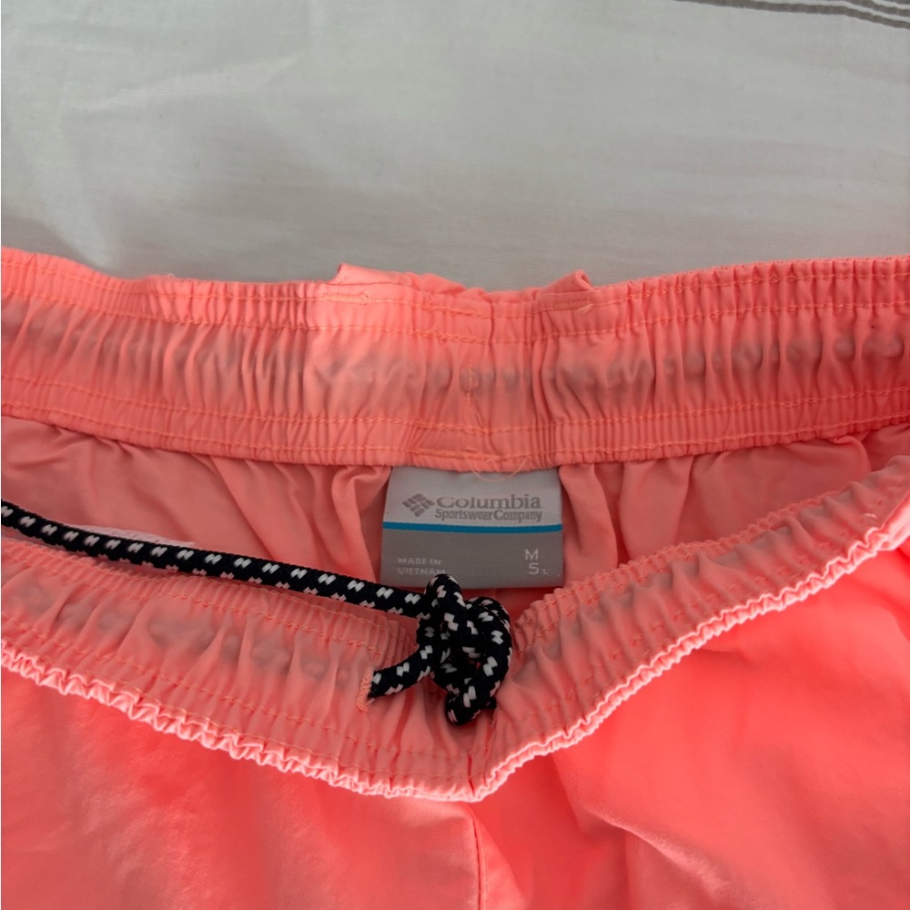 Columbia Coral Women’s PFG Rugged Water Shorts Size: M - Picture 3 of 3